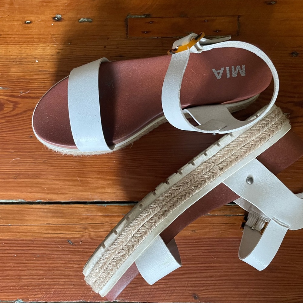 Platform Sandal, leather with rubber sole, size 8 1/2